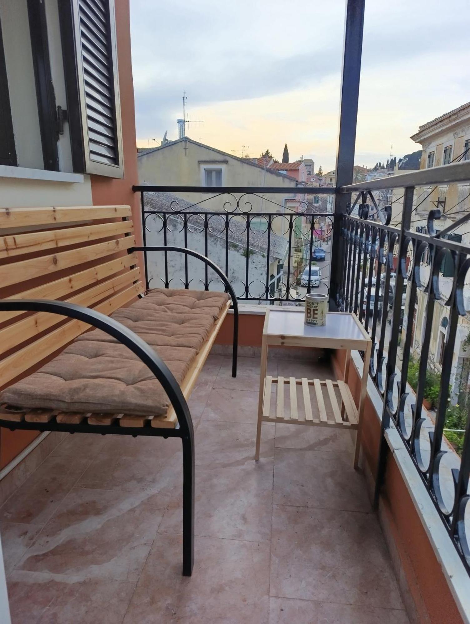 Вилла Savvas&Katia'S Luxury House Mantouki Экстерьер фото